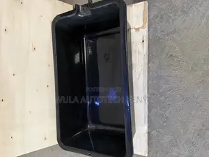 Square Type Pan for Oil, Hydraulic Oil, and Kind of Fluids