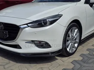 Mazda Axela 2019 White