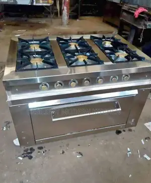 6 Burner Gas Cooker With Oven