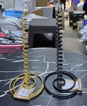 Spiral Wrought Iron Tissue or Towel Roll Holder