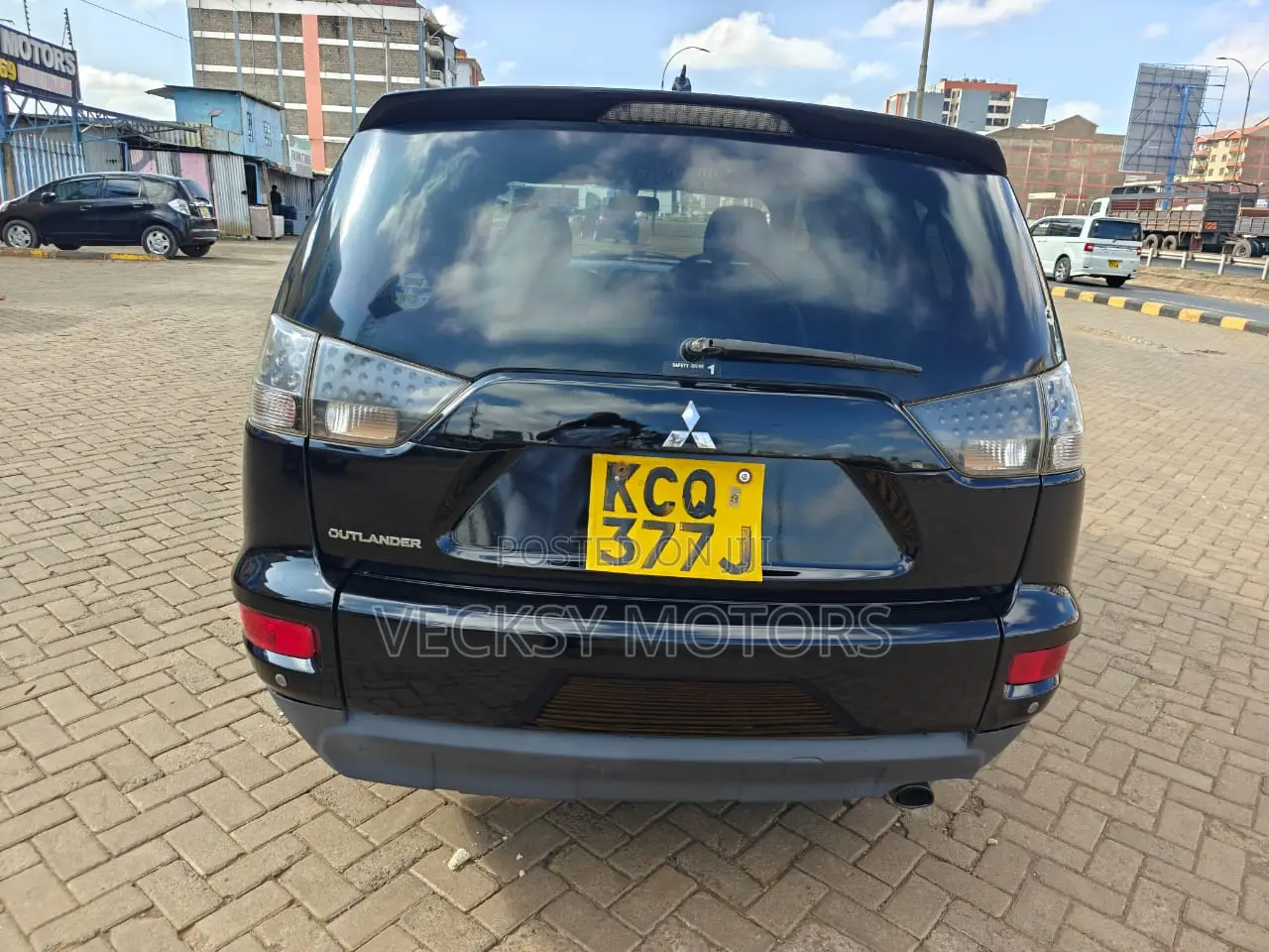 Mitsubishi Outlander 2011 Black