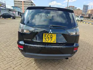 Mitsubishi Outlander 2011 Black