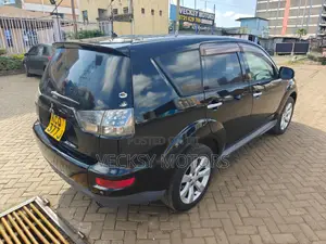 Mitsubishi Outlander 2011 Black