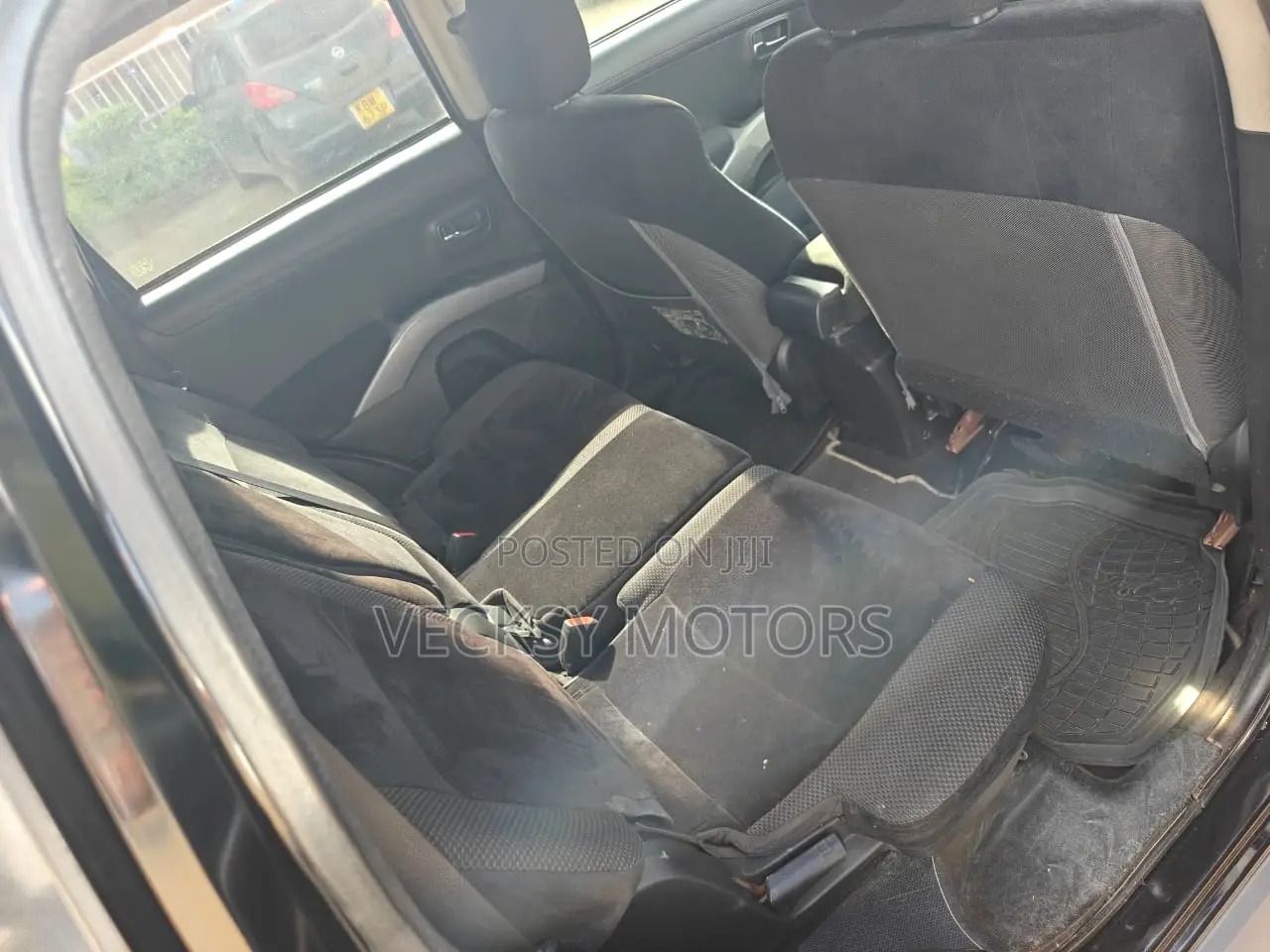Mitsubishi Outlander 2011 Black