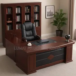 Modern, Luxurious Design Executive Table