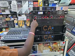 Crest Audio Amplifier Set