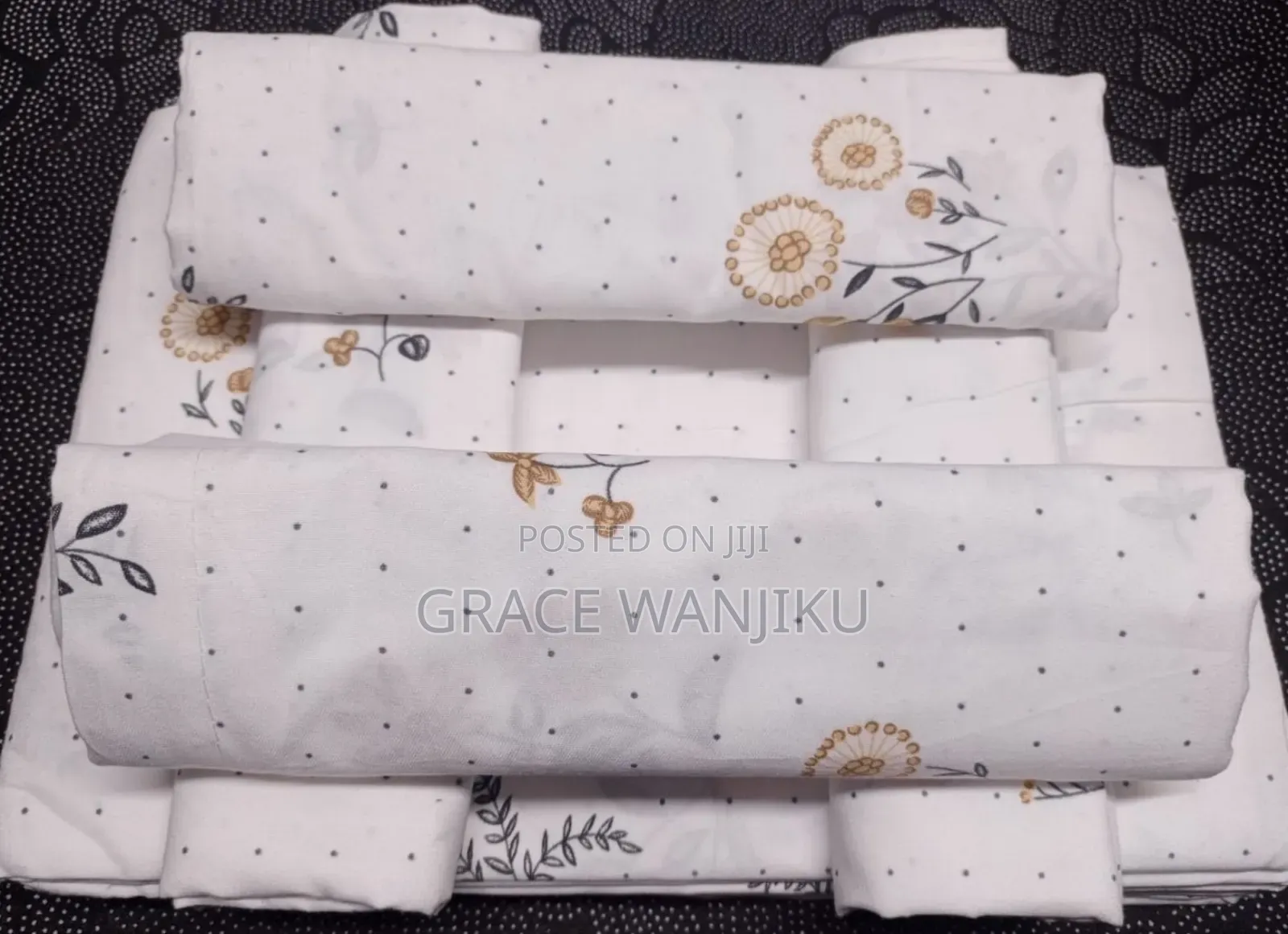 6 Pc Bedsheets 
2 PCS Bedsheets