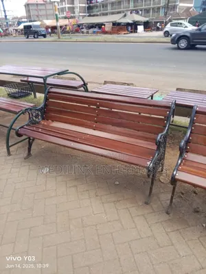 5ft Wooden Metallic Cast Legs Outdoor Benches