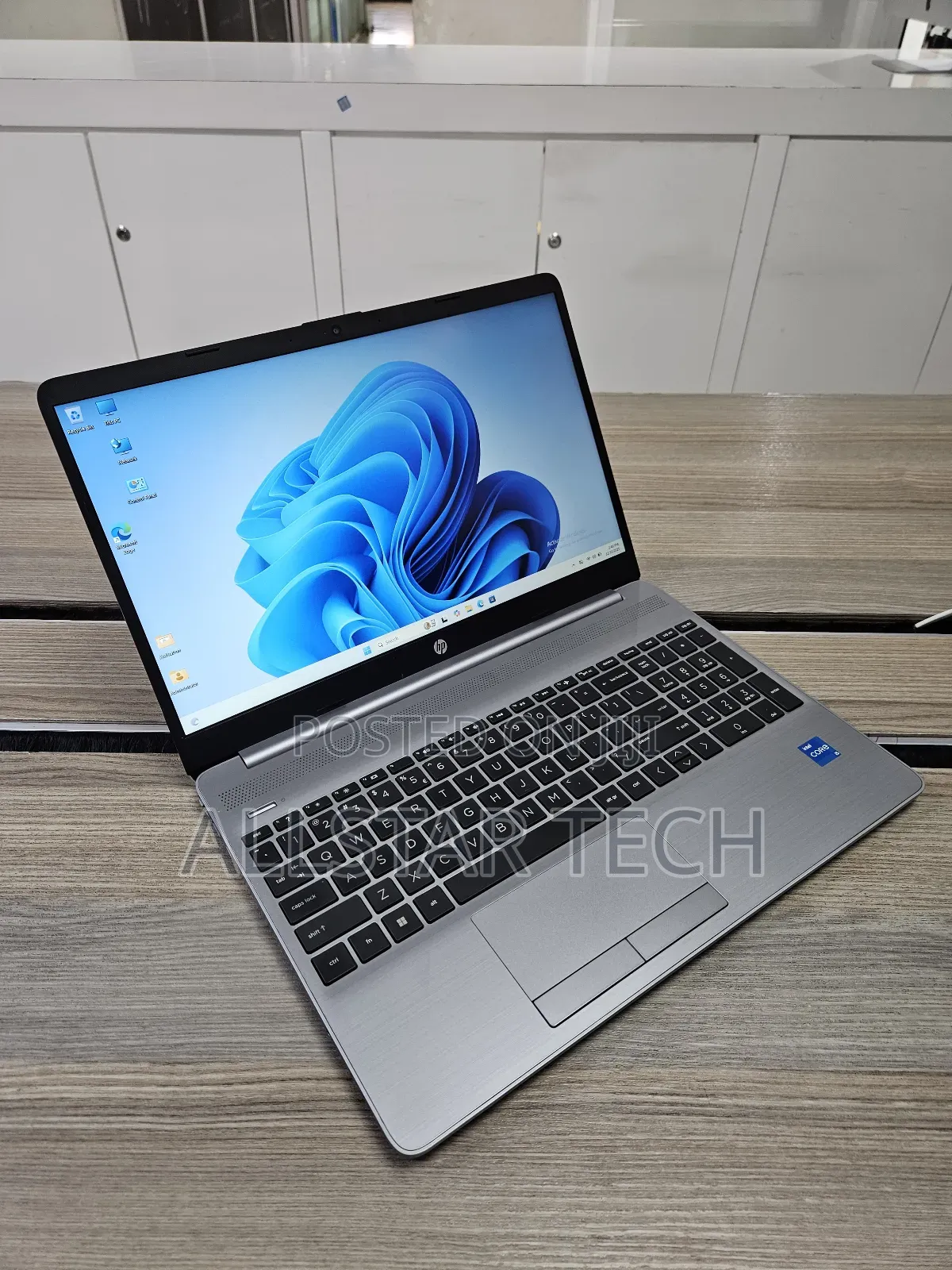 Laptop HP 250 G8 8GB Intel Core I5 SSD 256GB