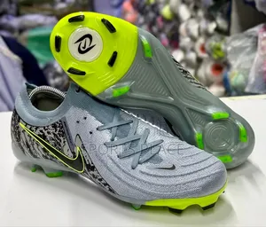 Nike Phantom Gray Smoke Football Cleats Soccer Boots