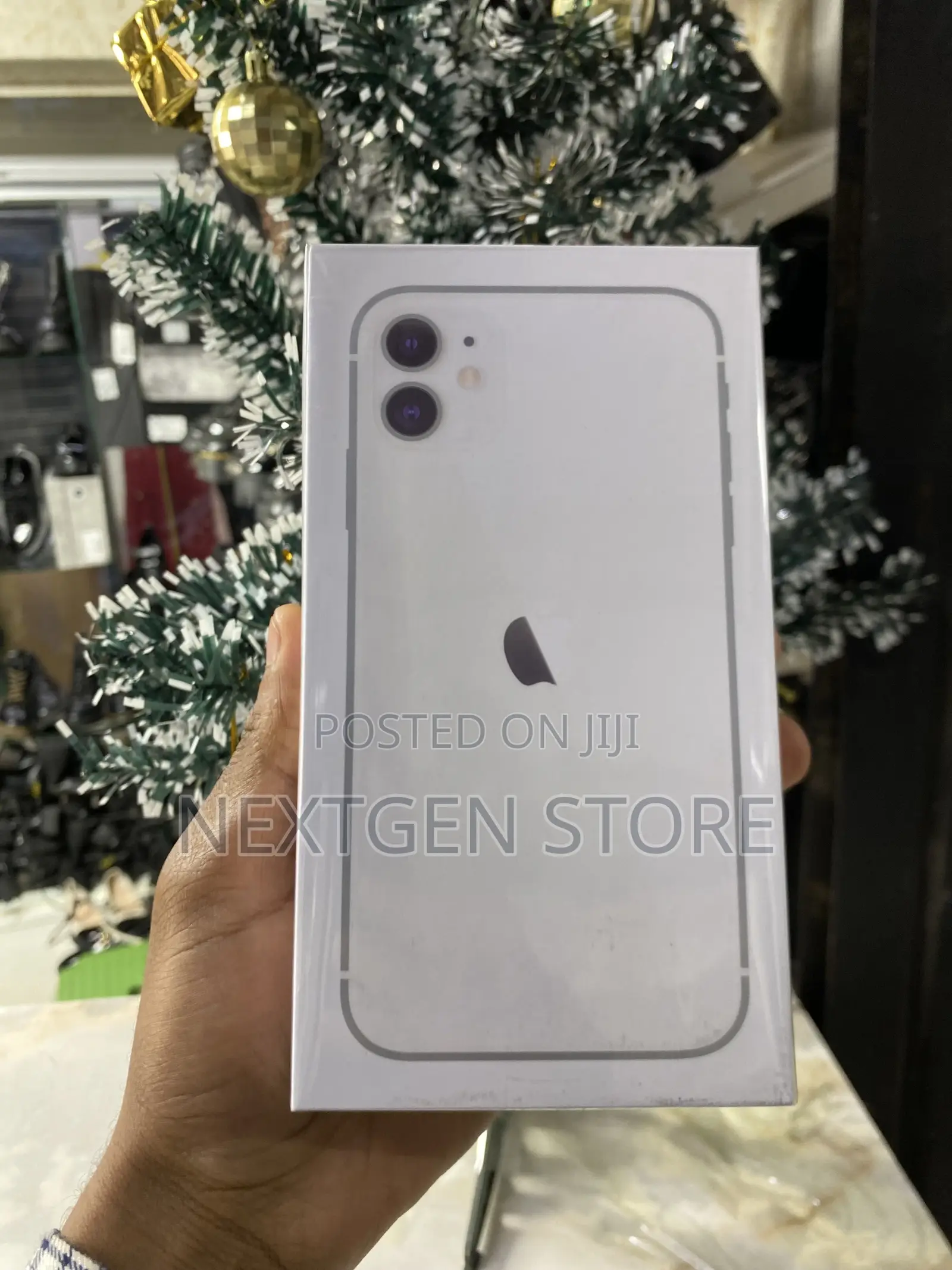 New Apple iPhone 11 128 GB White