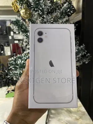 New Apple iPhone 11 128 GB White