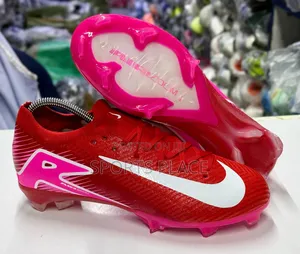 Mbappe Vapor "Mbappe Rosa" Football Boots