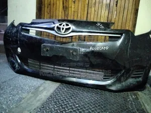 Front Bumper Ractis NSP 120