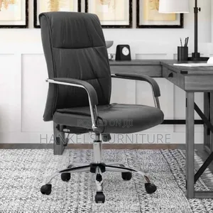 Ergonomic Leather Office Chair With Fixed Armrests
