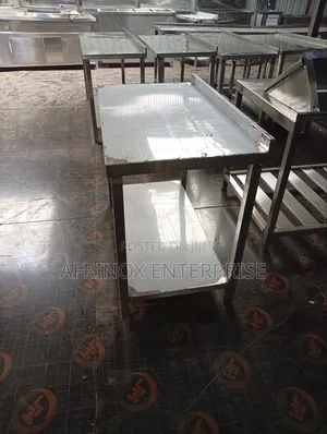 4fts Stainless Steel Working Table – Heavy-Duty Affordable 