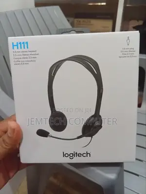 Logitech H111 Stereo Headset^Logitech H111 Stereo Headset