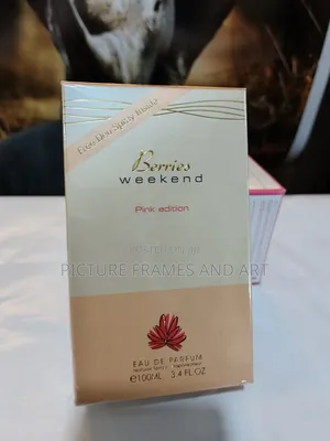 Berries Weekend Pink Edition by Fragrance World