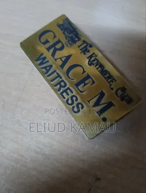 Name Tags/Budges