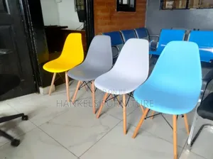 Eames Style Dining Chair (Modern)