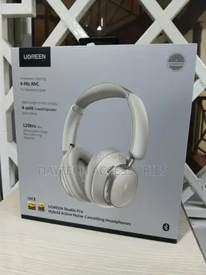 Ugreen Studio Pro Headphones Wireless 120h Adaptive Noise Cancelling.
