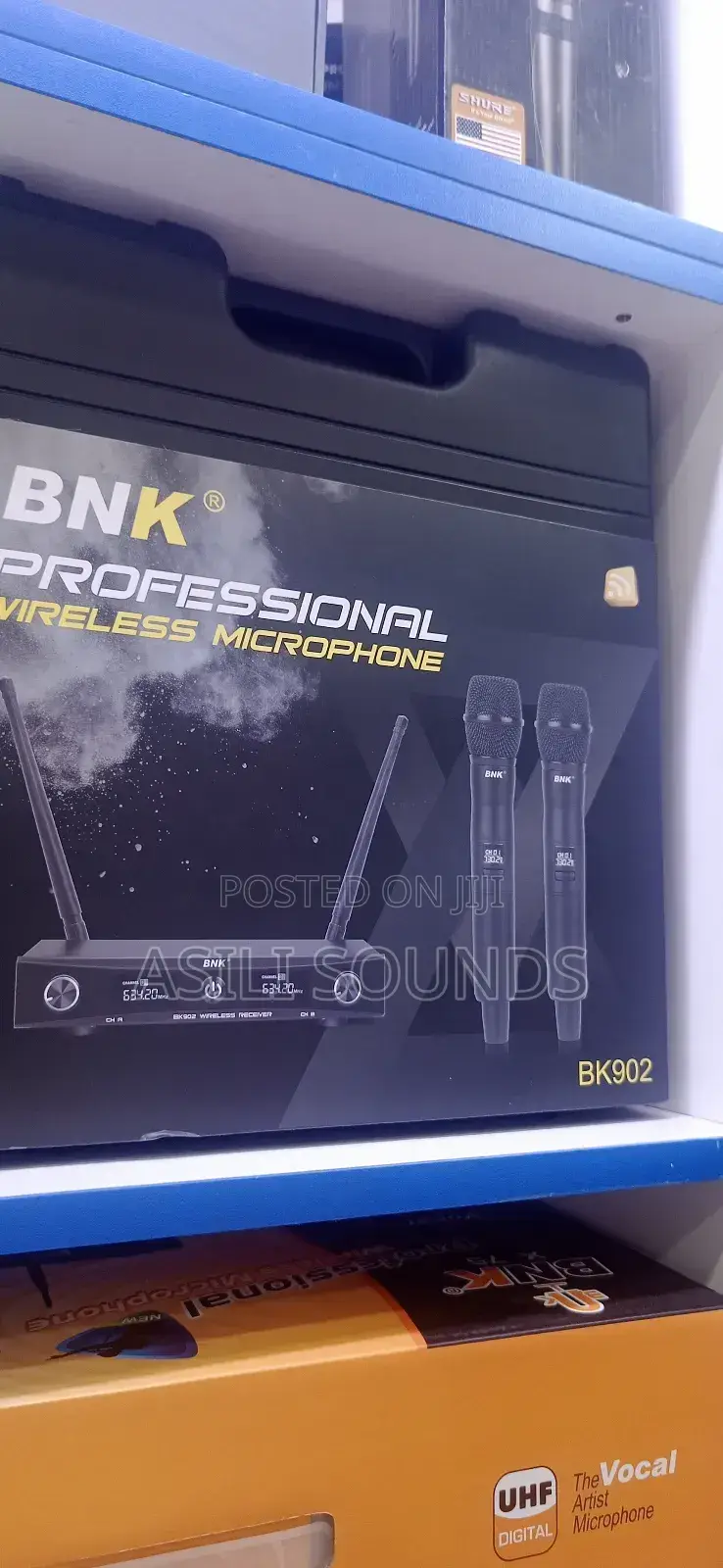 BNK 902 Wireless Microphone