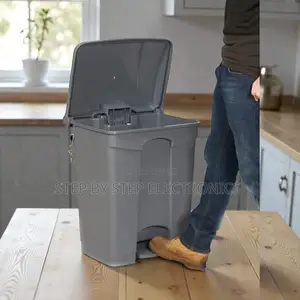 Home Office Hotels 30l Hard Plastic Step Pedal Waste Garbage Bin