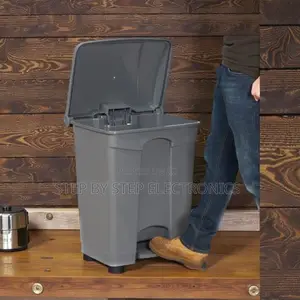 Home Office Clinics 30l Hard Plastic Step Pedal Waste Dust Bin
