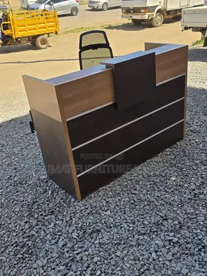 Customer Service Office Reception Table