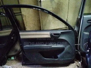 Front Left Door Axio 161