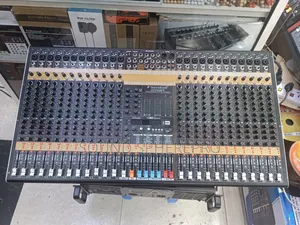 Soundcraft Gt2404 Fx 26 Channel Plain Mixer