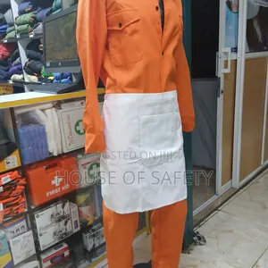 Adult Half Lenth Apron.
