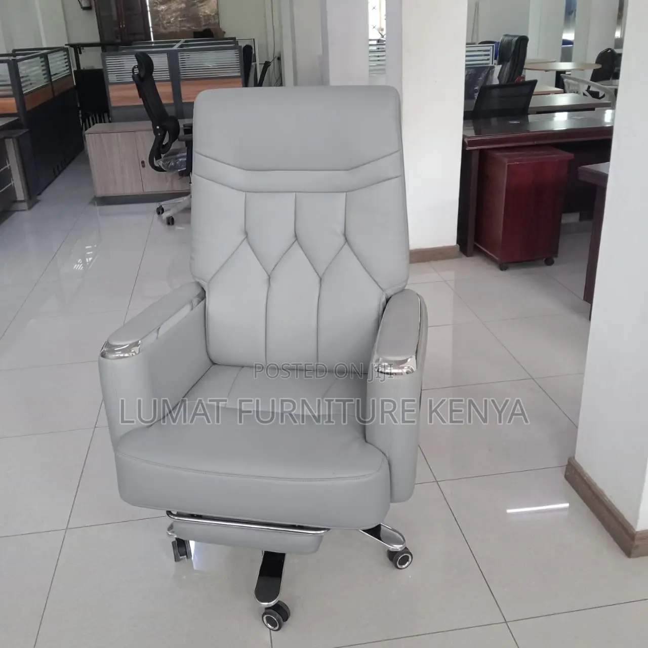 Ceo Office Chair With Footrest