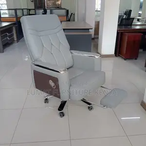 Ceo Office Chair With Footrest