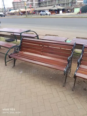 Cast Wheel Metallic Outdoor Benches 5ft