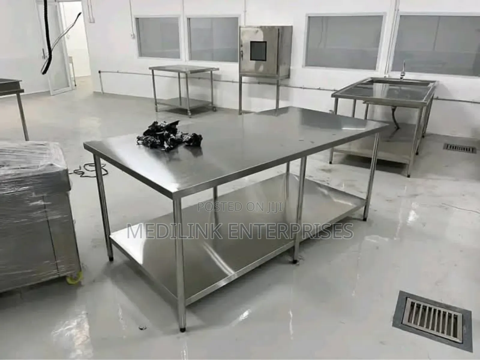 Stainless Customized Working Tables2.5*5ft