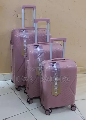 *3 in 1 Unbreakable Pp Suitcases 
*Size 4*