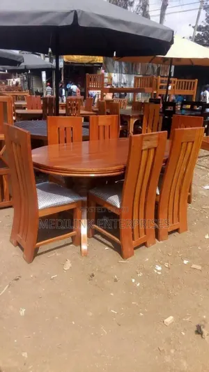 Solid Chairs Oval Solid Dinning Table Set 6-Seater