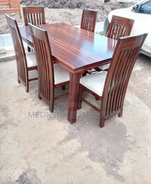 Comp Chairs Design Solid 6-Seater Dinning Table Set