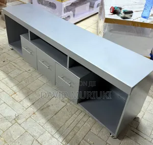 Executive 5.5fts Modern Tv Stand