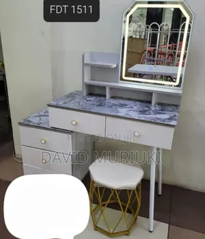 Modern Executive Big Dressing Table With Sliding Mirror