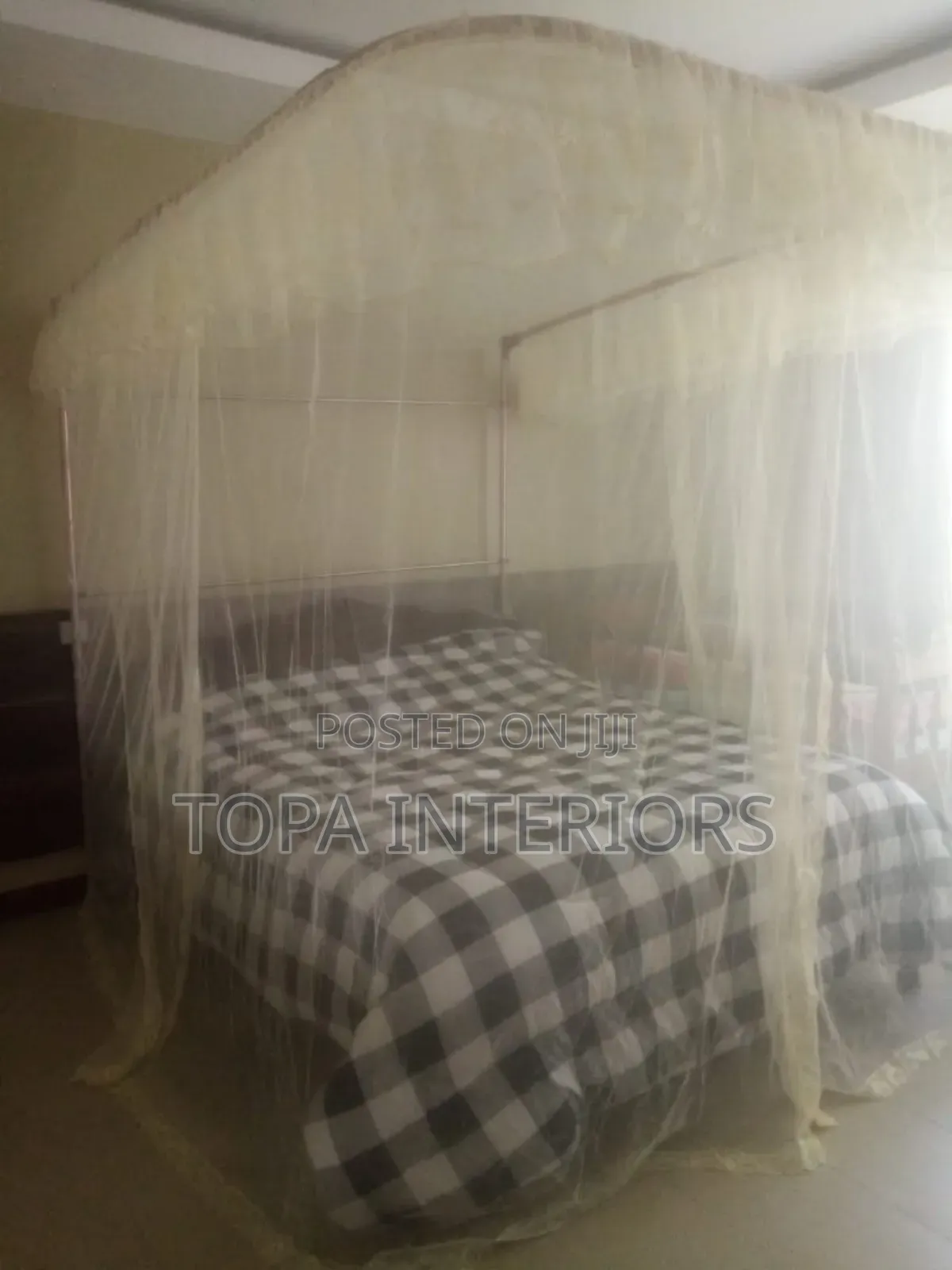 Fine See Through Mesh Mosquito Nets With Two Strong Stands