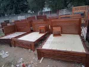 Mahogany 5*6; Wooden Beds Queen Sized