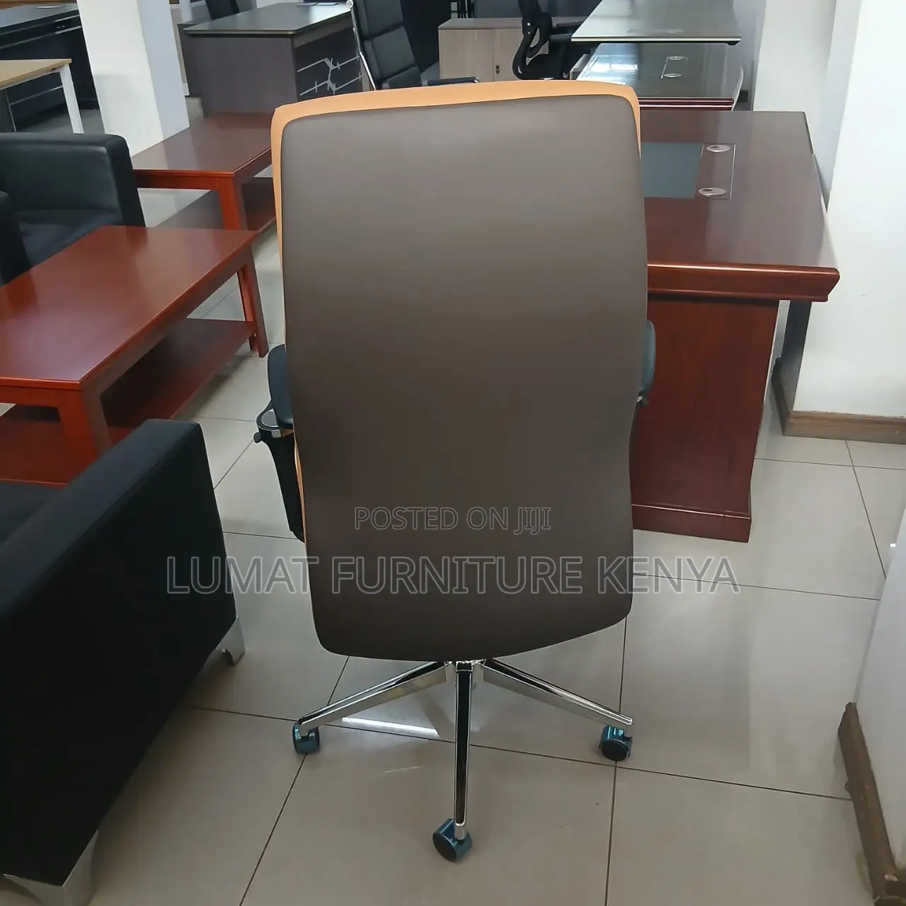 Modern Brown Executive High Back Seat