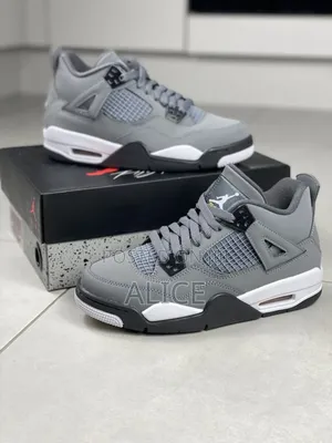 J4 Sneakers