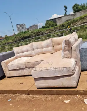 Mapped 6 Seater L Seat
