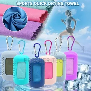 *Portable Sports Quick Dry Cool Towel in Silicone Pocket