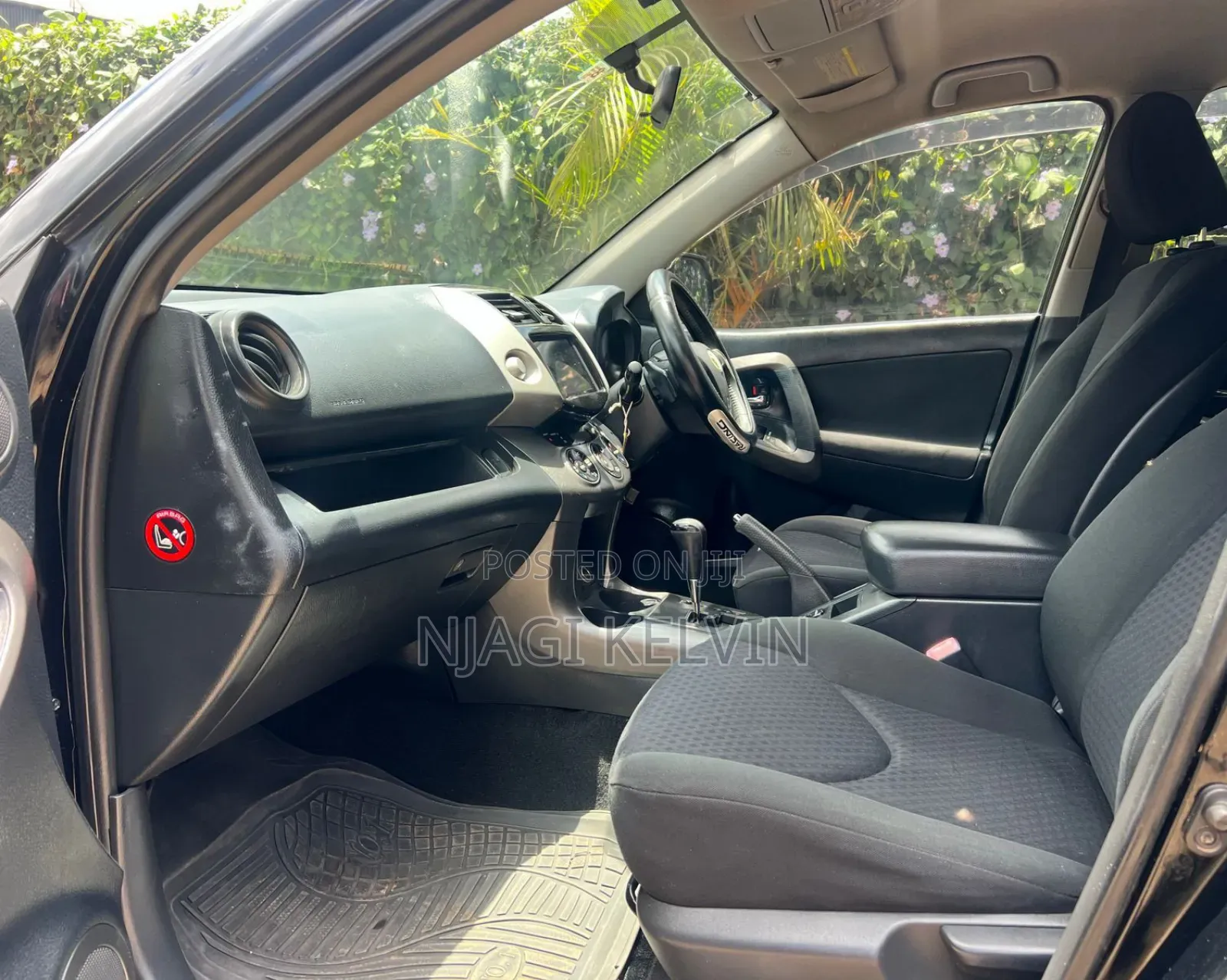 Toyota Vanguard 2010 Black