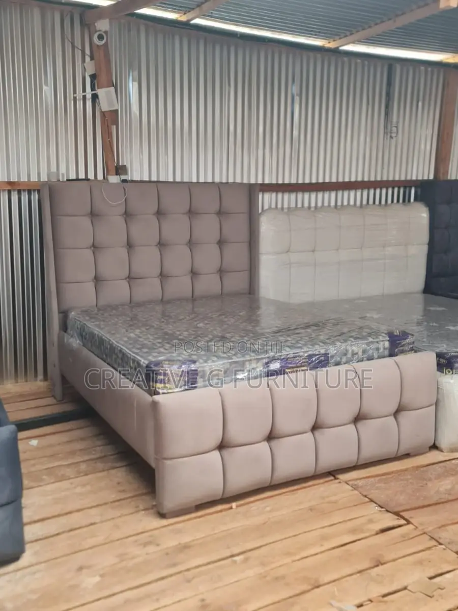 5 by 6 Modern Cozy Bed