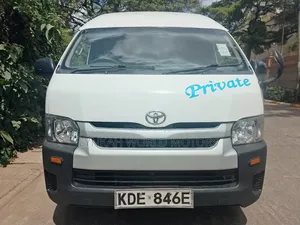 Toyota HiAce 2014 White